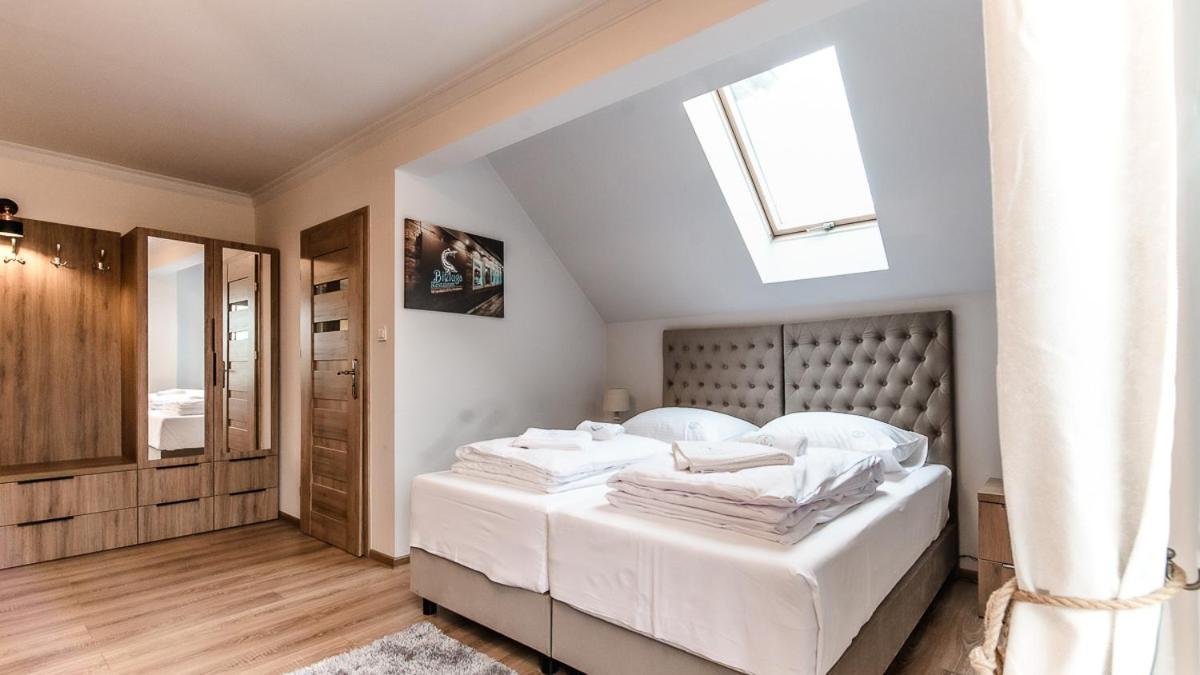 Apartamenty Kapitanskie Oława Esterno foto